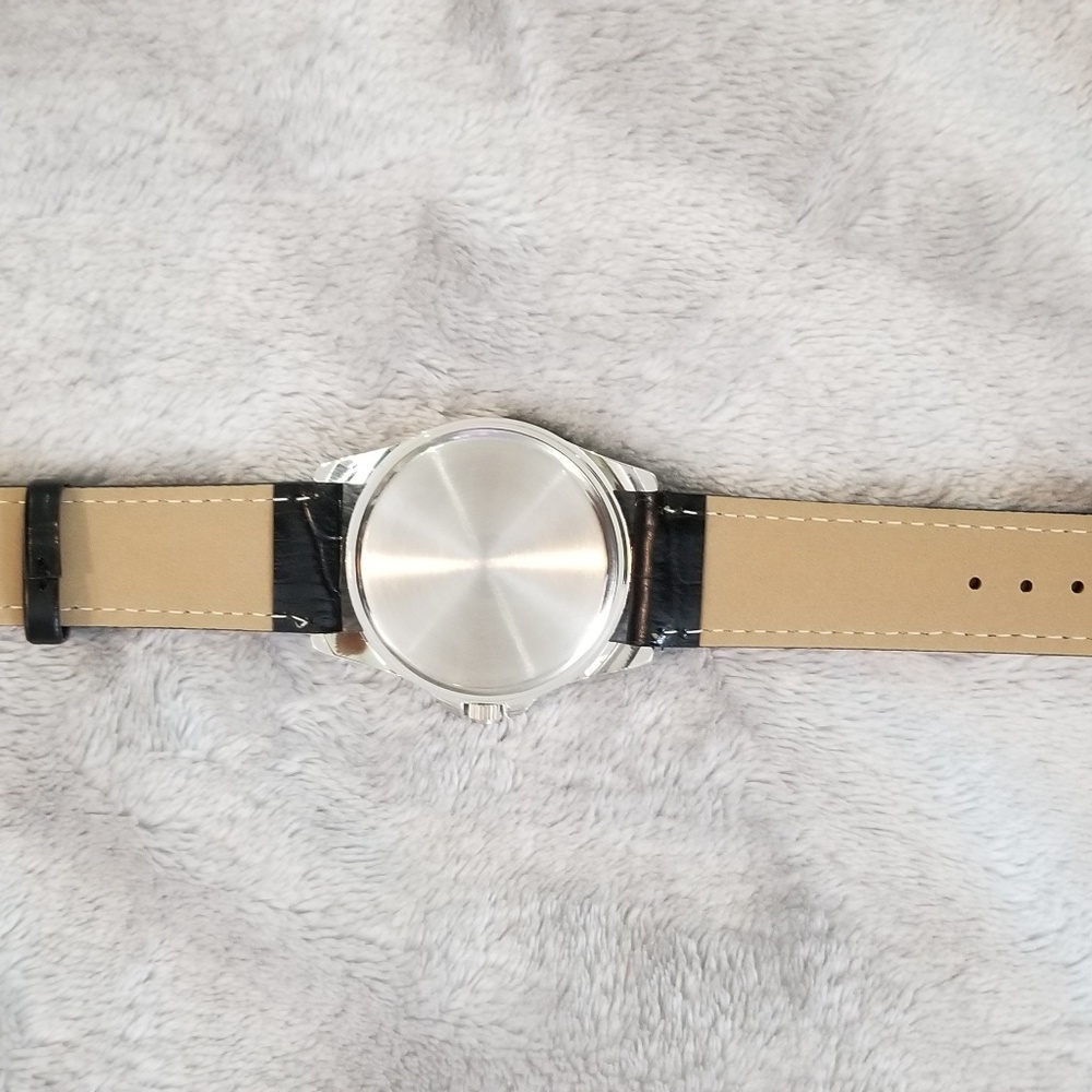 Men's wrist watch